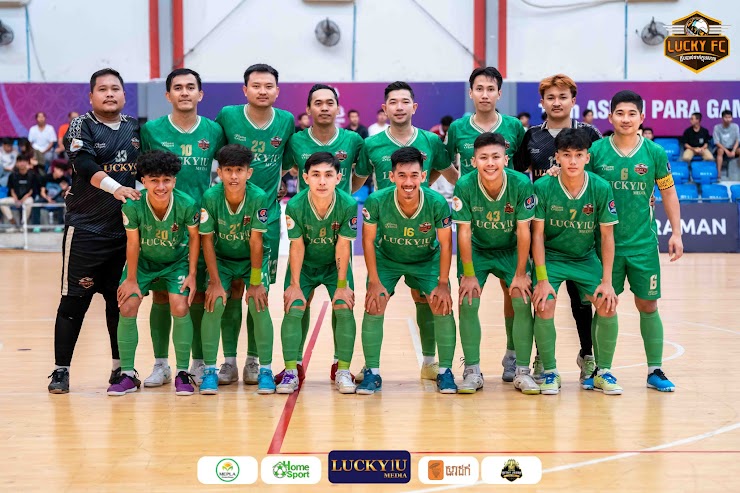 Lucky FC Home Kit Team